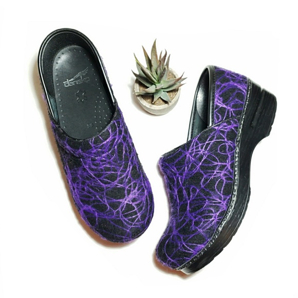 dansko confetti clogs